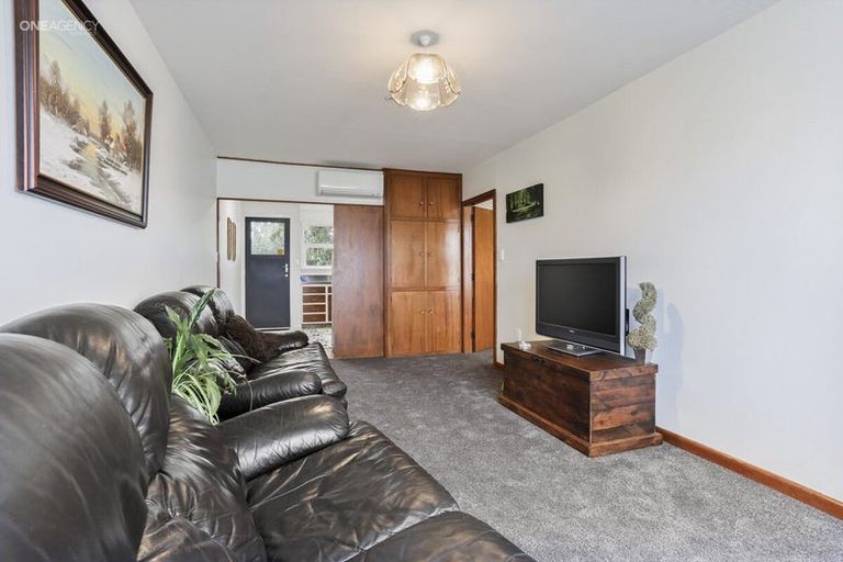 Photo of property in 4a Weston Place, Rangiora, 7400