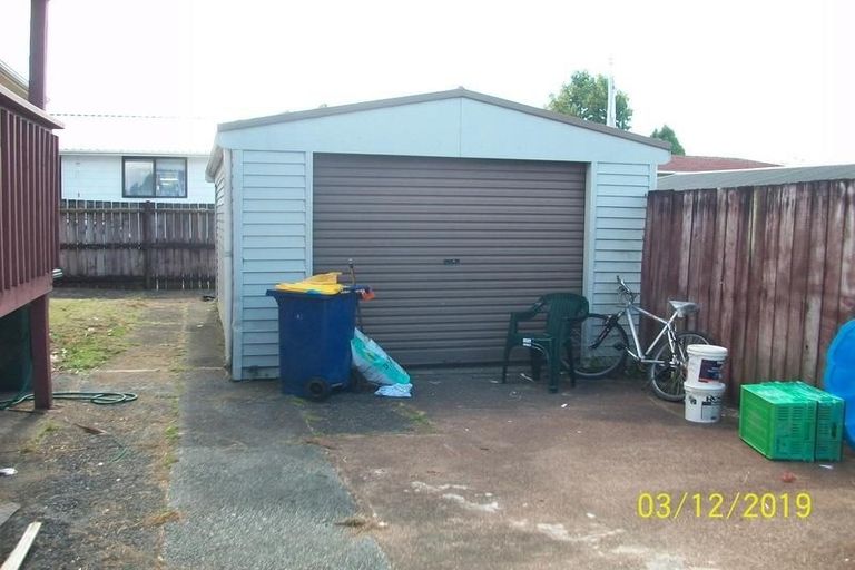 Photo of property in 2/20 Copley Street, New Lynn, Auckland, 0600