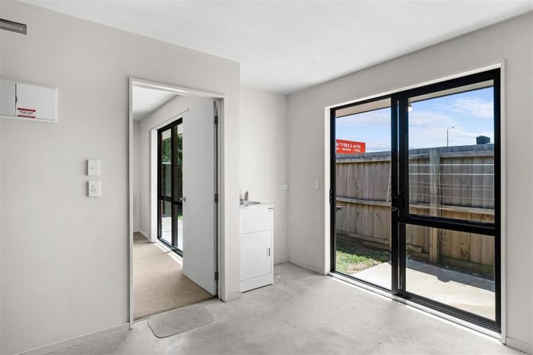 Photo of property in 3/219 Aldwins Road, Phillipstown, Christchurch, 8062