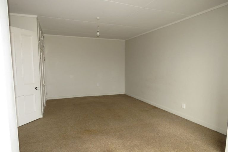 Photo of property in 89 Romilly Street, Westport, 7825