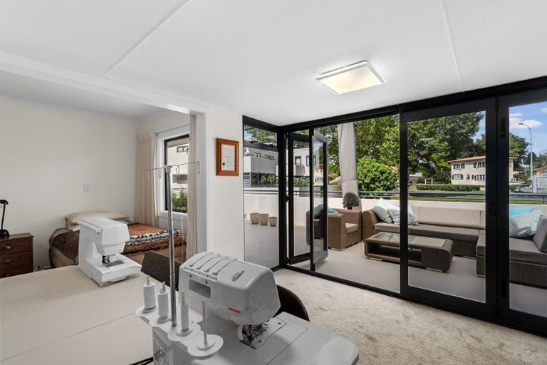 Photo of property in 1/2 Sixth Avenue, Tauranga, 3110