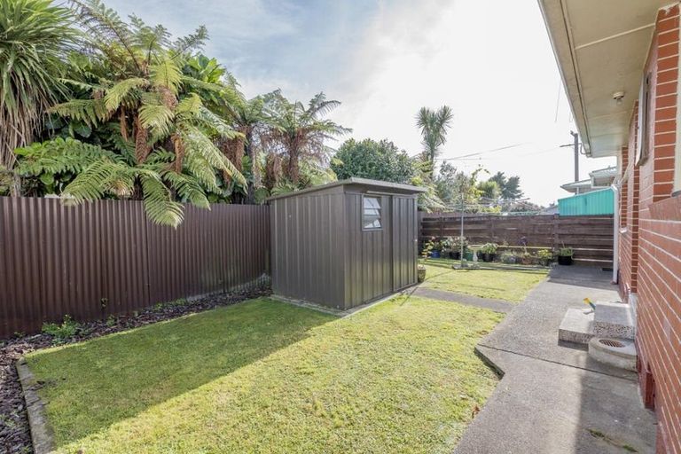 Photo of property in 11 Weraroa Road, Levin, 5510