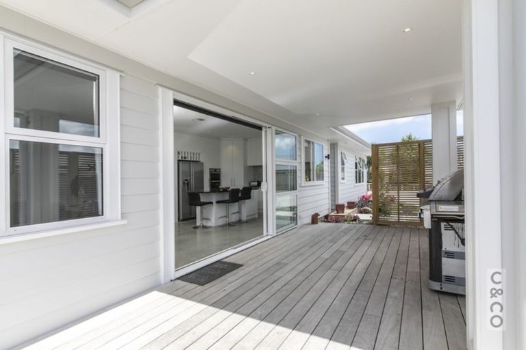 Photo of property in 4 York Terrace, Riverhead, 0820