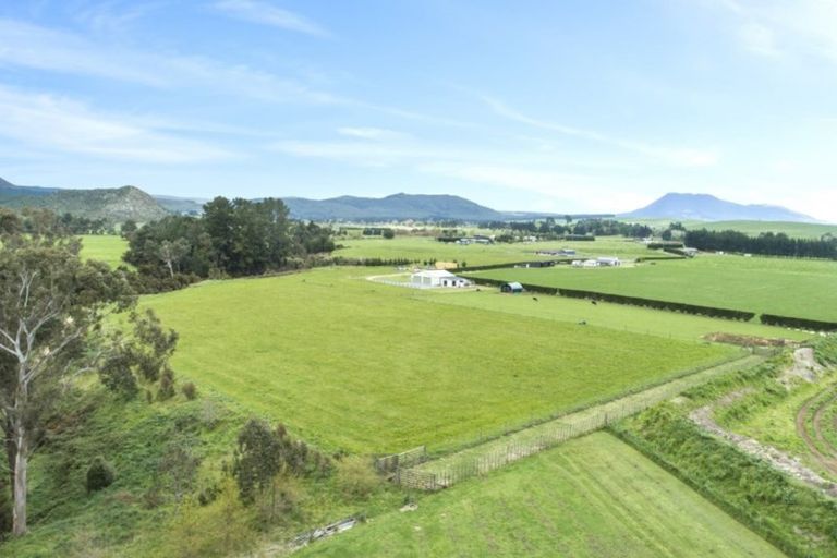 Photo of property in 65 Riverlea Downs, Broadlands, 3081