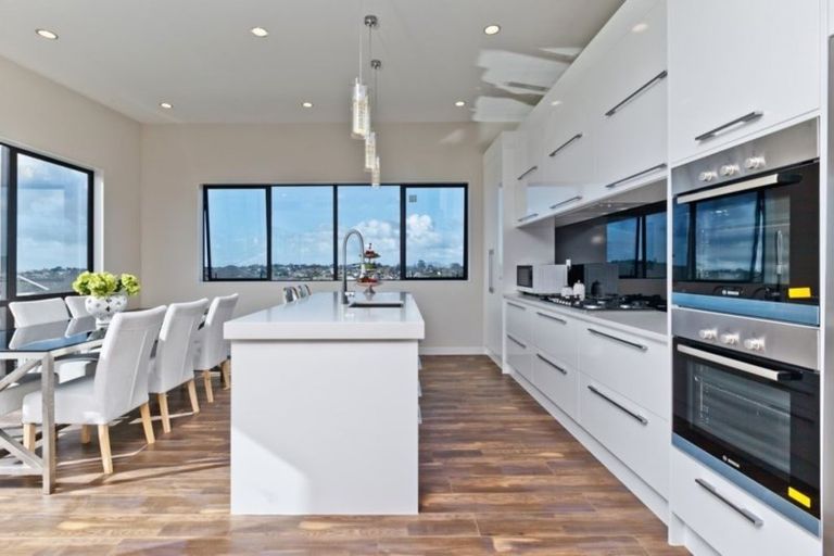 Photo of property in 46 Caldera Drive, Long Bay, Auckland, 0630