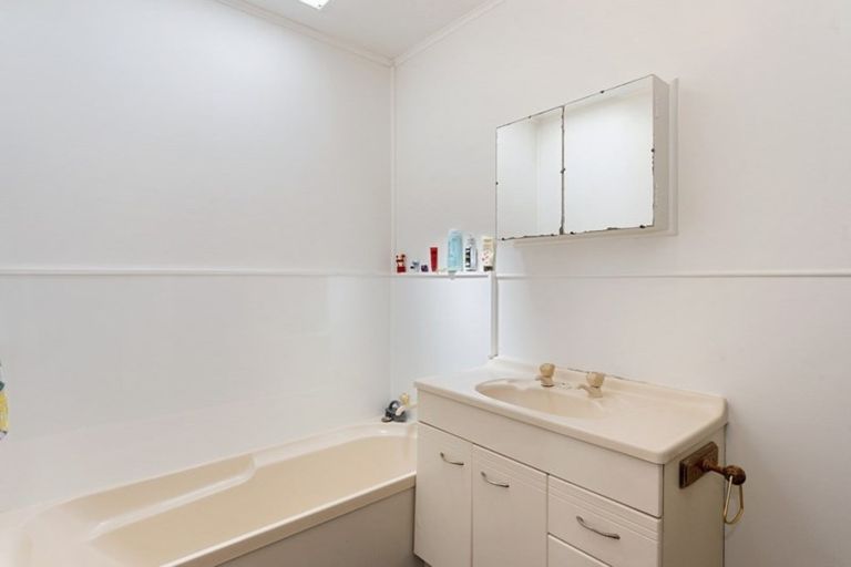 Photo of property in 13 Howell Avenue, Riverlea, Hamilton, 3216