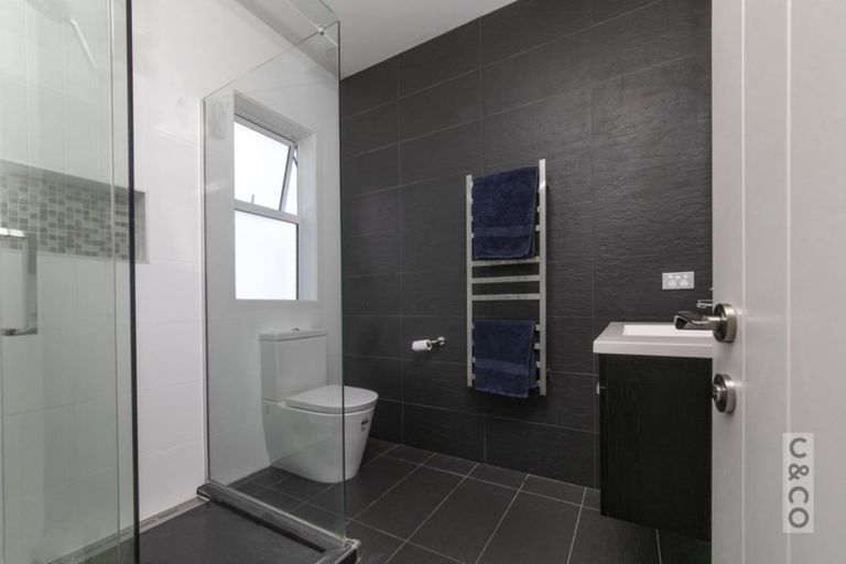 Photo of property in 4 York Terrace, Riverhead, 0820