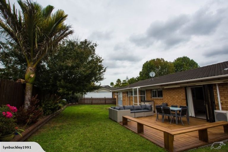 Photo of property in 2 Matuhi Rise, Henderson, Auckland, 0612