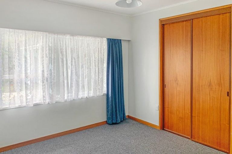 Photo of property in 38 Guy Street, Dannevirke, 4930
