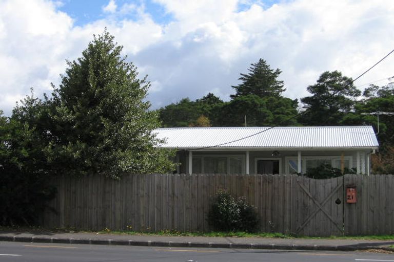 Photo of property in 21 Titirangi Road, New Lynn, Auckland, 0600