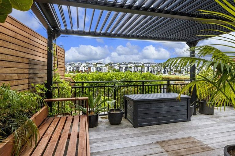 Photo of property in 77 Bonair Crescent, Silverdale, 0932