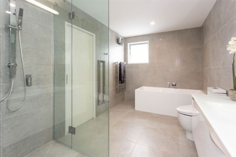 Photo of property in 38a Somme Street, St Albans, Christchurch, 8014