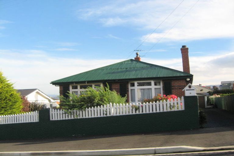 Photo of property in 9 Stirling Street, Andersons Bay, Dunedin, 9013