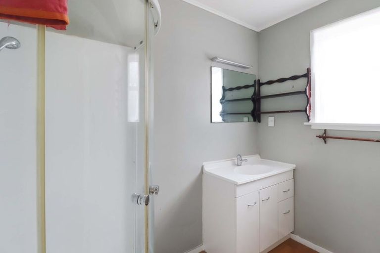 Photo of property in 218 Naenae Road, Naenae, Lower Hutt, 5011