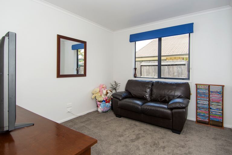 Photo of property in 64 Oriental Parade, Papamoa Beach, Papamoa, 3118