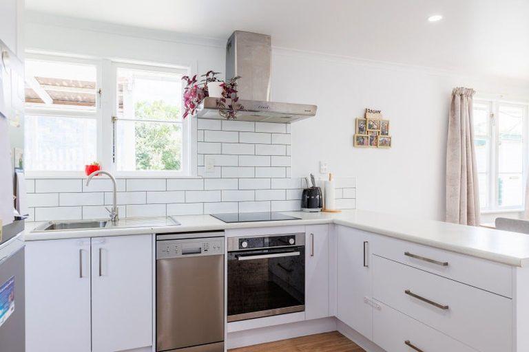 Photo of property in 50 Huxley Street, Pahiatua, 4910