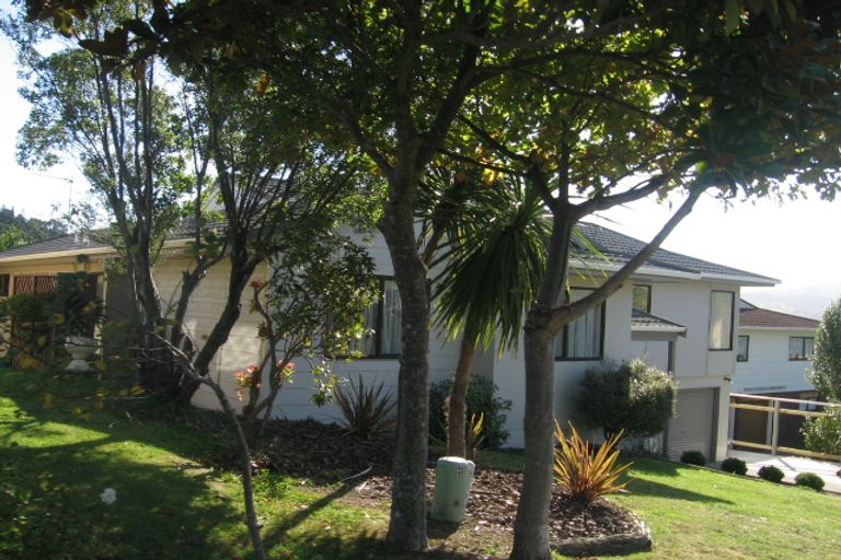 Photo of property in 11 Picketboat Lane, Whitby, Porirua, 5024