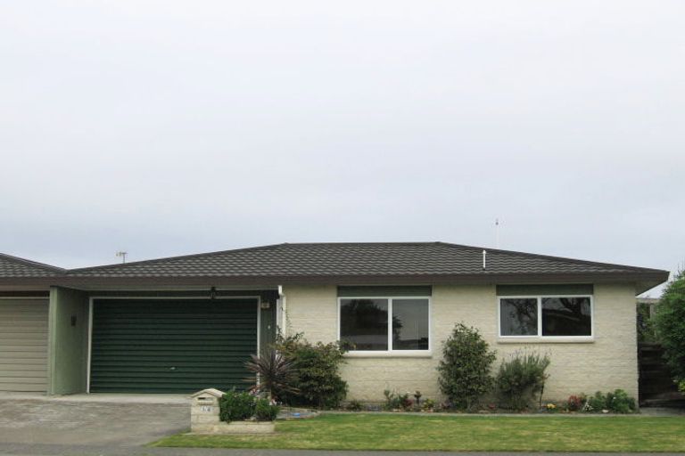 Photo of property in 4 Spriggs Crescent, Greenmeadows, Napier, 4112