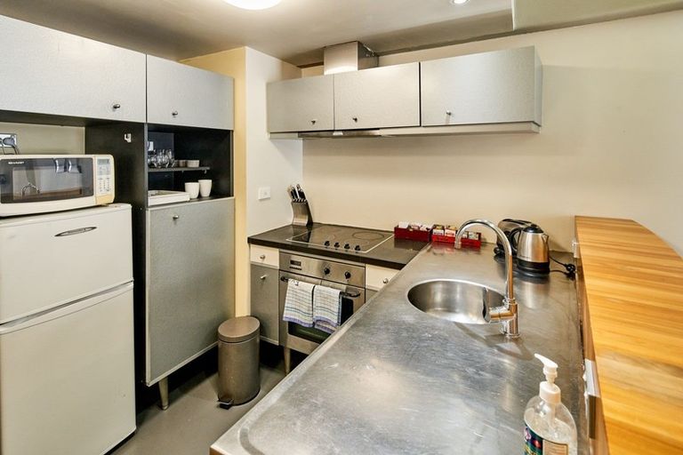 Photo of property in St Pauls Apartments, 98/43 Mulgrave Street, Thorndon, Wellington, 6011