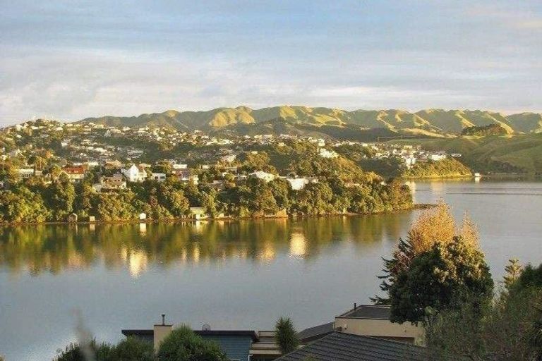 Photo of property in 15 Leeward Drive, Whitby, Porirua, 5024
