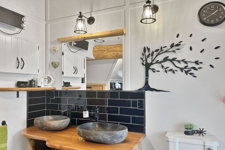 Photo of property in 27 Rata Road, Twizel, 7901