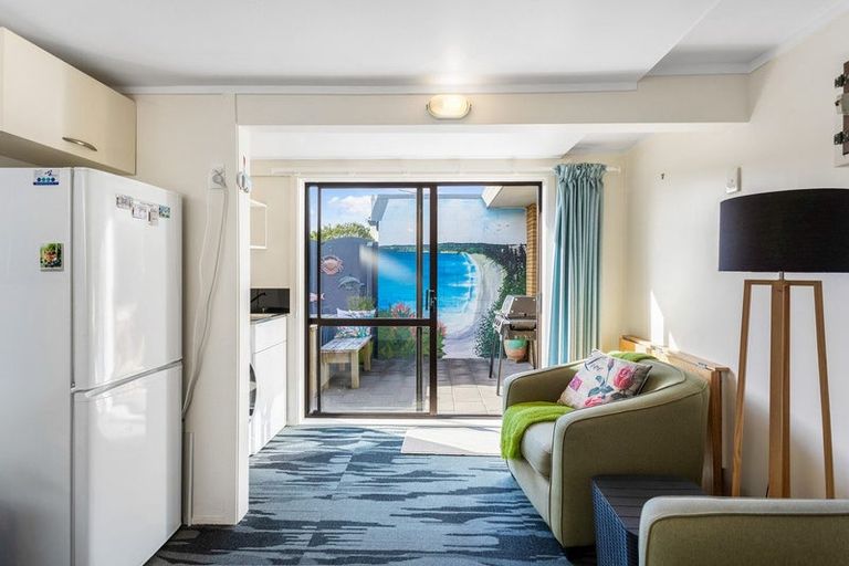 Photo of property in 23a Riverside Road, Orewa, 0931