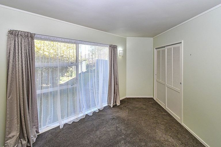 Photo of property in 350c Great South Road, Opaheke, Papakura, 2113