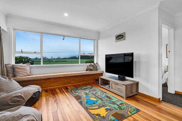 Photo of property in 255 Kaihihi Road, Okato, 4381
