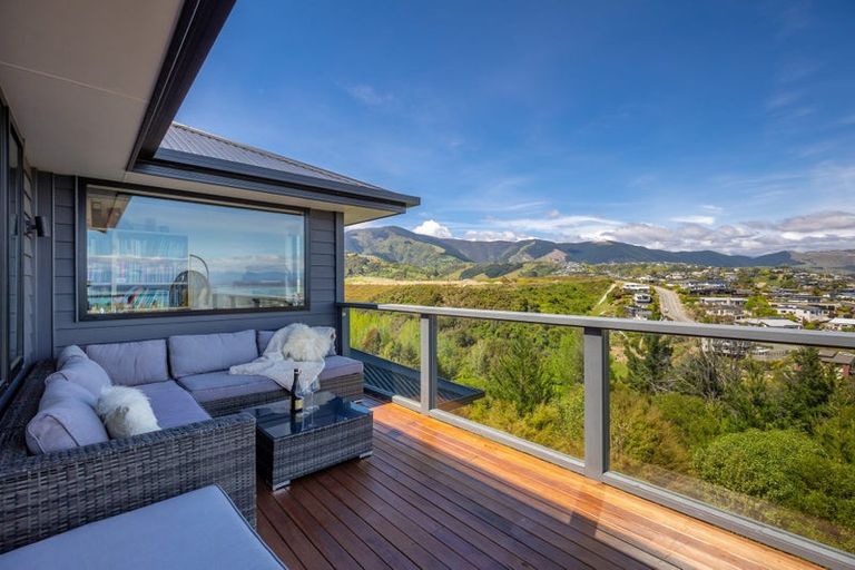 Photo of property in 27 Heemskerck Place, Britannia Heights, Nelson, 7010