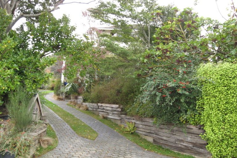 Photo of property in 28 Mataora Road, Kenmure, Dunedin, 9011