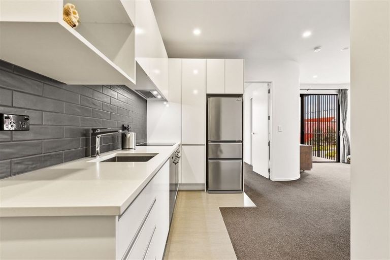 Photo of property in 105/77 Hobsonville Point Road, Hobsonville, Auckland, 0616