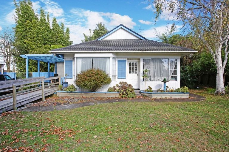 Photo of property in 102 Karaka Road, Karaka, Drury, 2578