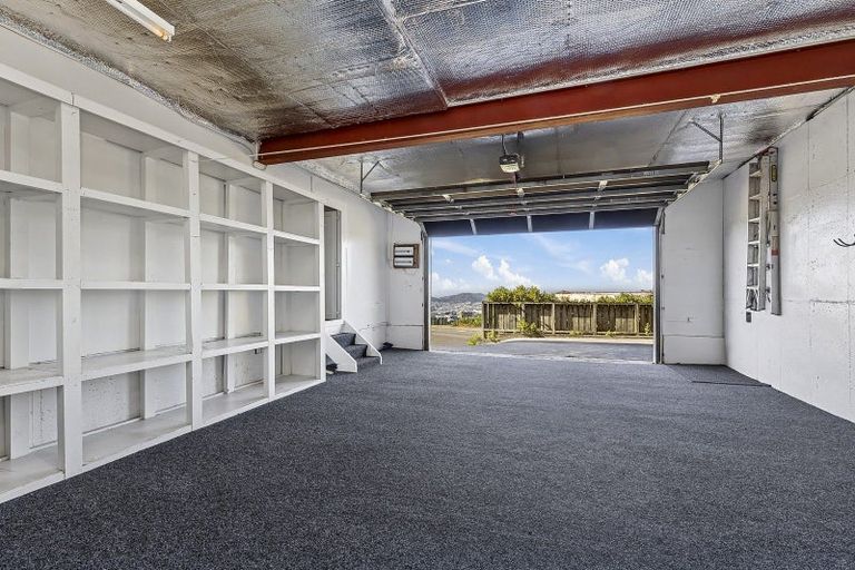 Photo of property in 3 Puketiro Avenue, Northland, Wellington, 6012