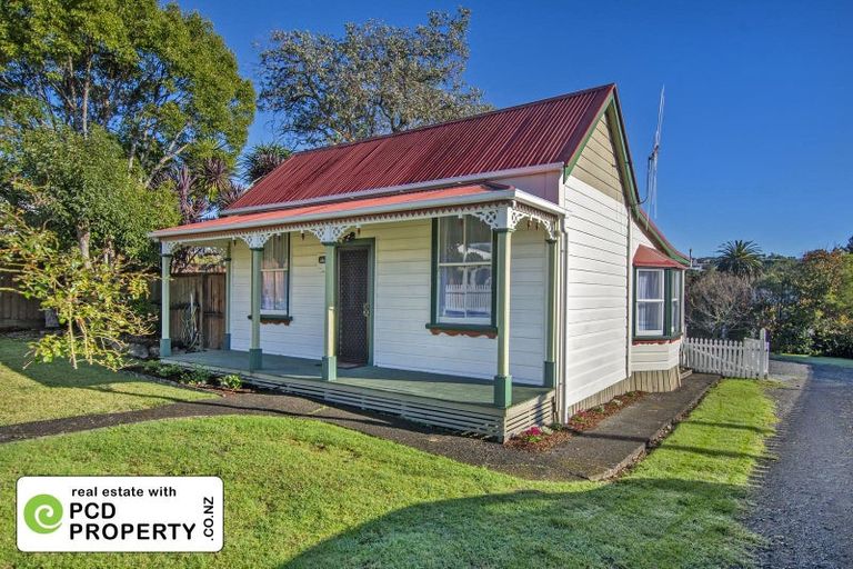 Photo of property in 32 Station Road, Te Kamo, Whangarei, 0112