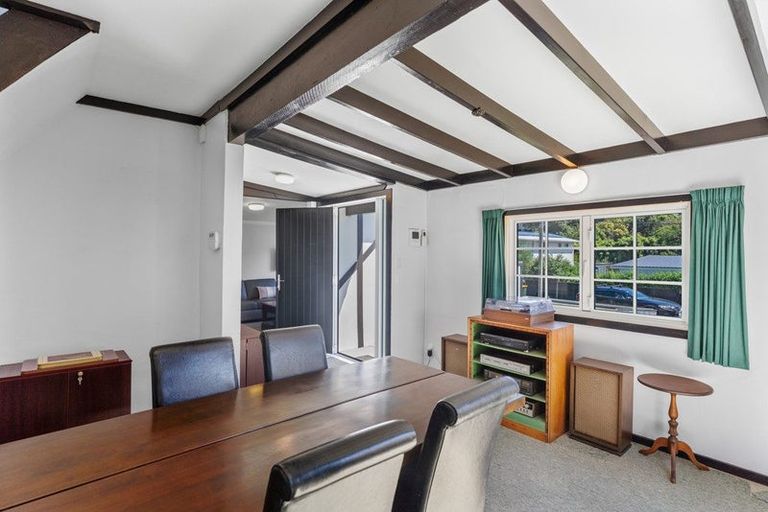 Photo of property in 20 Glen Road, Raumati South, Paraparaumu, 5032