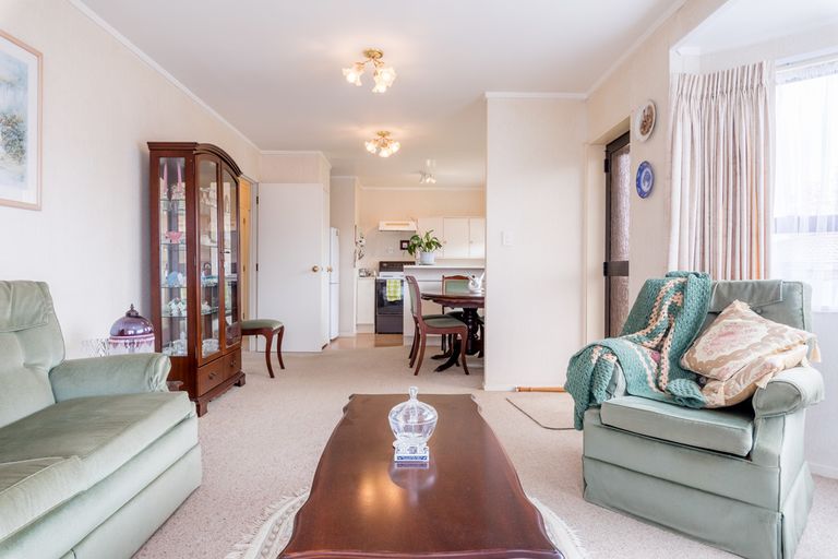 Photo of property in 7/54 Nikau Street, New Lynn, Auckland, 0600