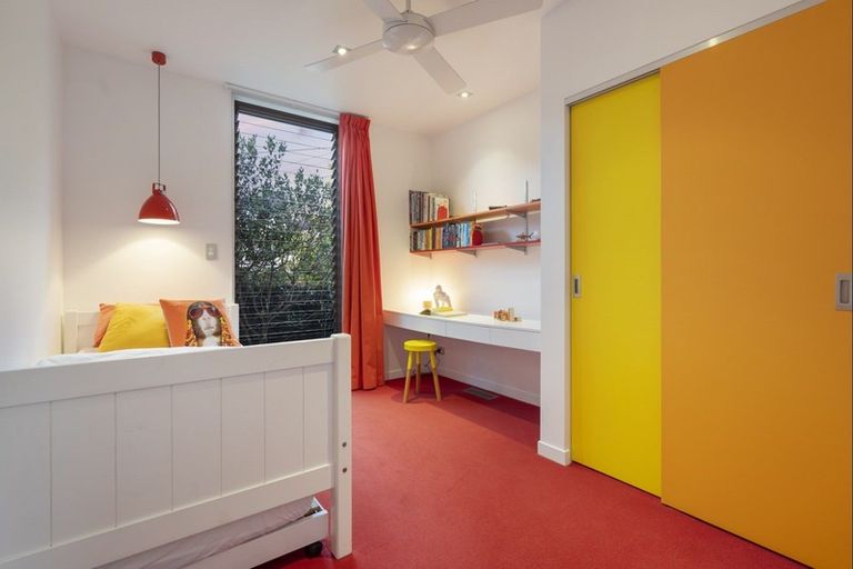 Photo of property in 30 Edgars Road, Westmere, Auckland, 1022