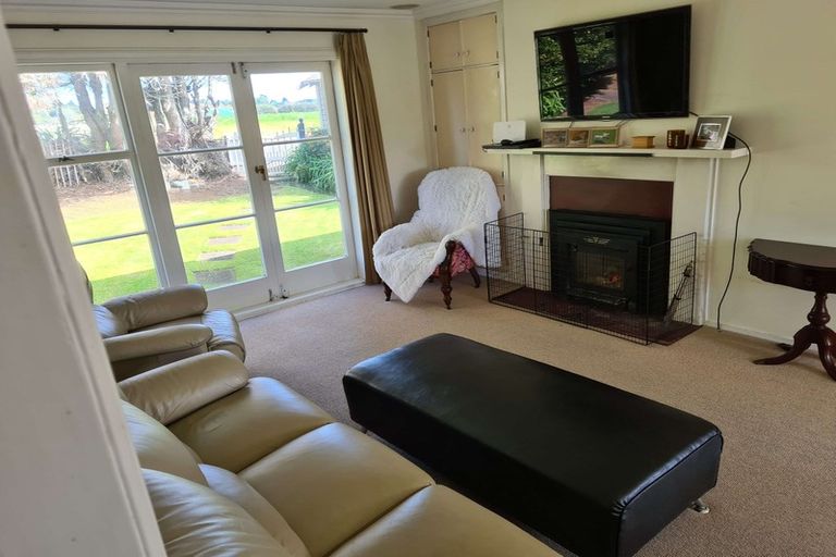 Photo of property in 11 Belgium Road, Pukekohe, 2120