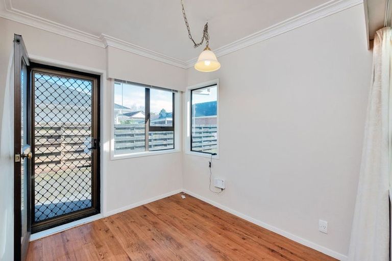 Photo of property in 3/39 Great South Road, Papakura, 2110