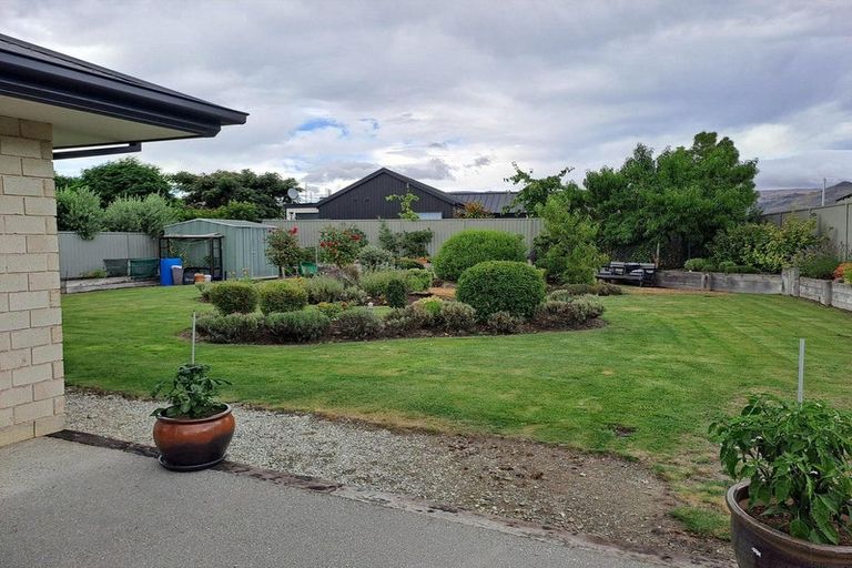 Photo of property in 6 Elizabeth Place, Clyde, 9330