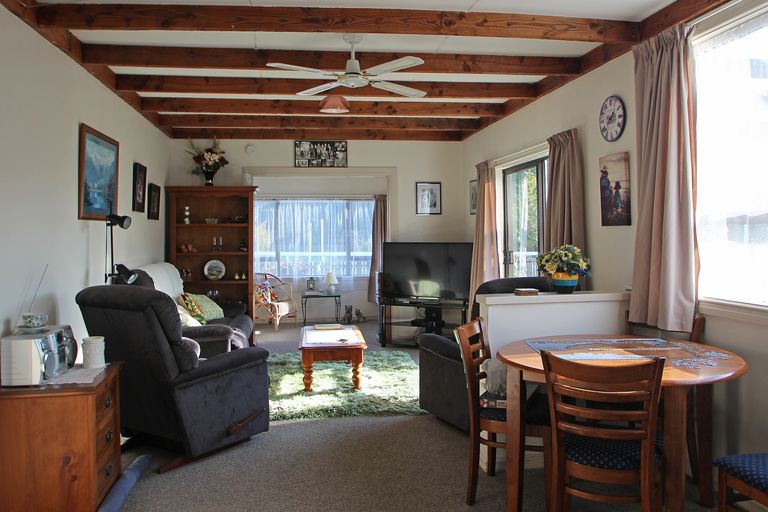 Photo of property in 23 Oakham Street, Hampden, 9410