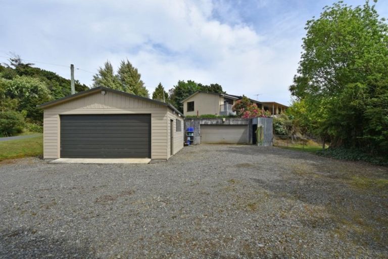 Photo of property in 16 Taiepa Road, Otatara, Invercargill, 9879