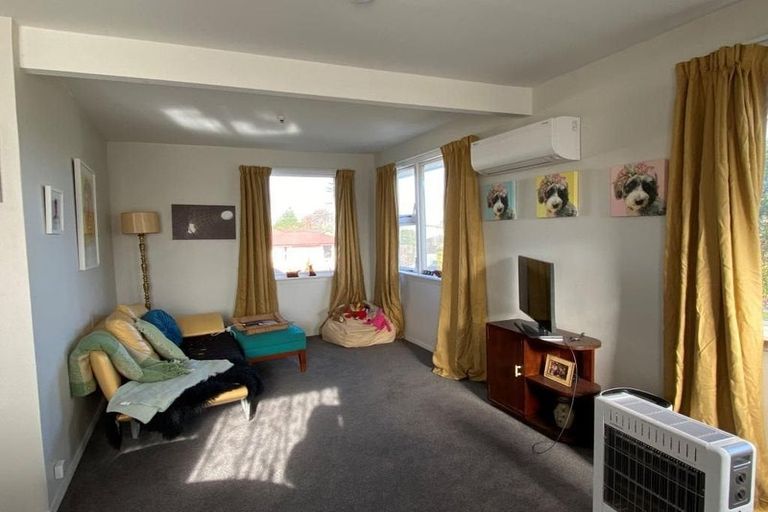 Photo of property in 5 Cheam Street, Dallington, Christchurch, 8061