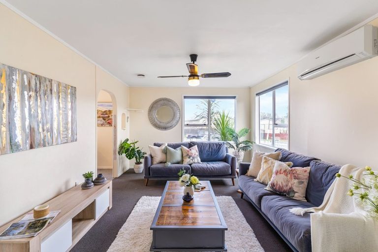 Photo of property in 9 Arodella Crescent, Ranui, Auckland, 0612