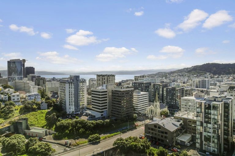 Photo of property in 325a The Terrace, Te Aro, Wellington, 6011