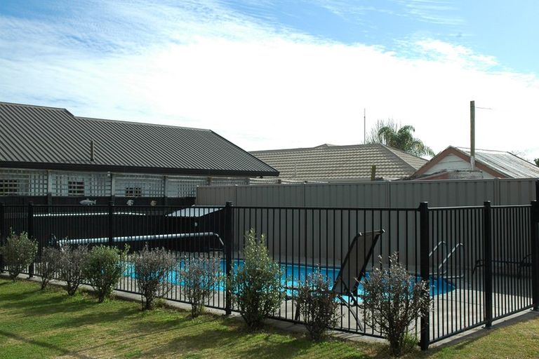 Photo of property in 76 York Avenue, Tamatea, Napier, 4112