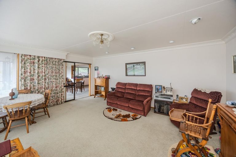 Photo of property in 11 Mersey Street, South Hill, Oamaru, 9400