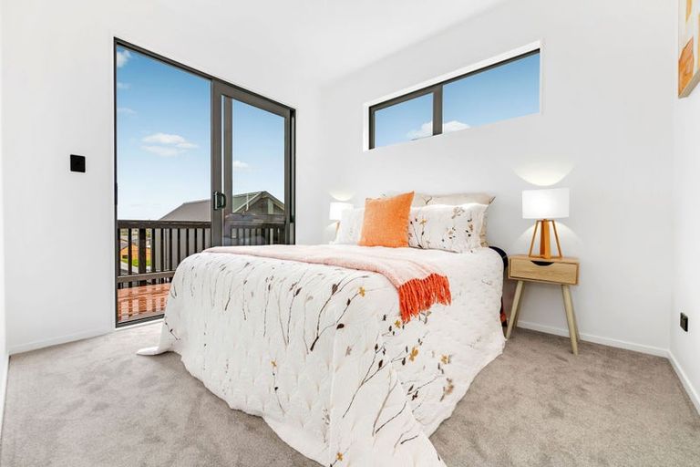 Photo of property in 15 Aituaa Road, Pukekohe, 2120