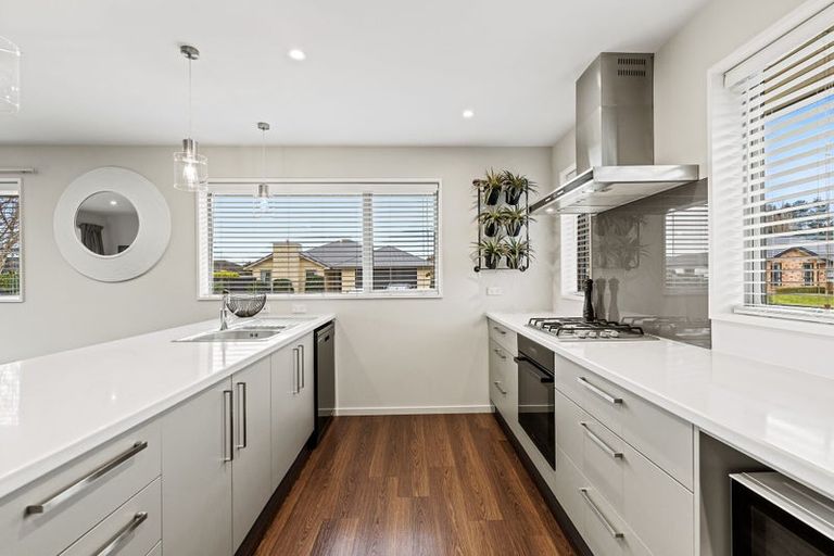 Photo of property in 7 Seaward Street, Pegasus, 7612