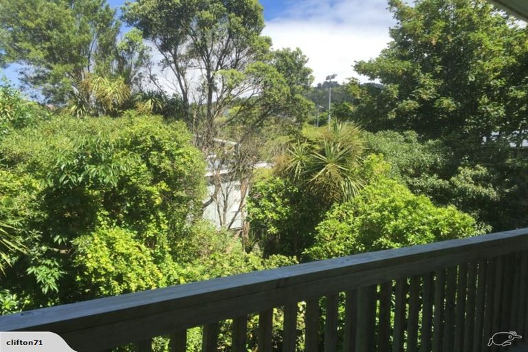 Photo of property in 39 Delhi Crescent, Khandallah, Wellington, 6035